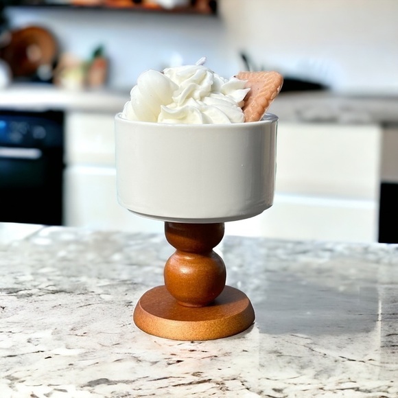 ⚠️SALE Candle // Handmade Cookies And Cream Soy Wax Candle SEND OFFERS🥳 - Picture 2 of 5